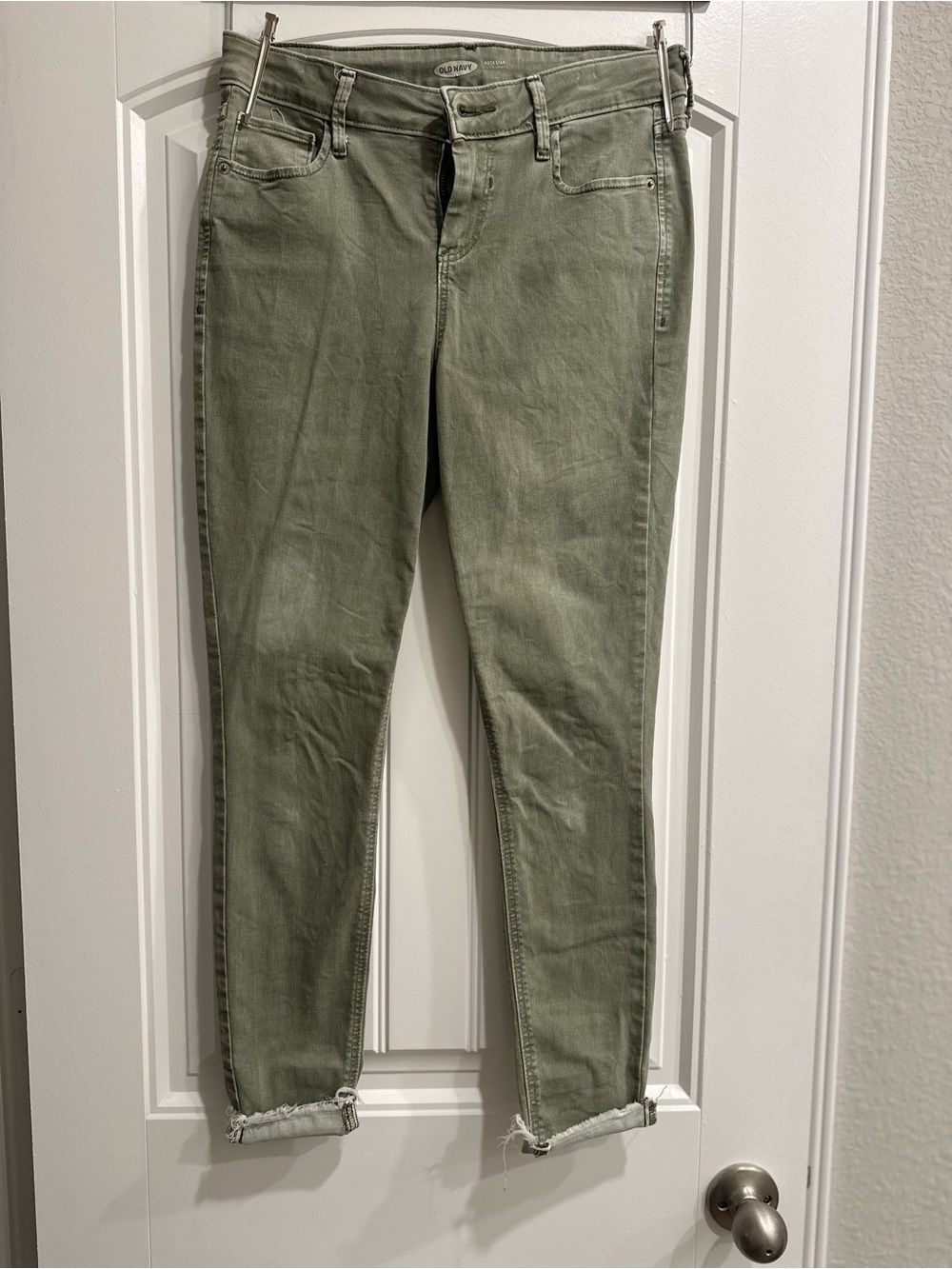 Old Navy Olive Green Skinny Jeans - Women's Slim Fit